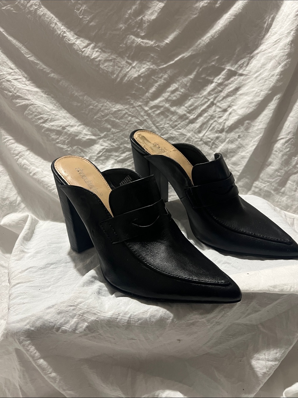 Shoe Dazzle Black Pointed-Toe Block Heel Mule with Strap Detail